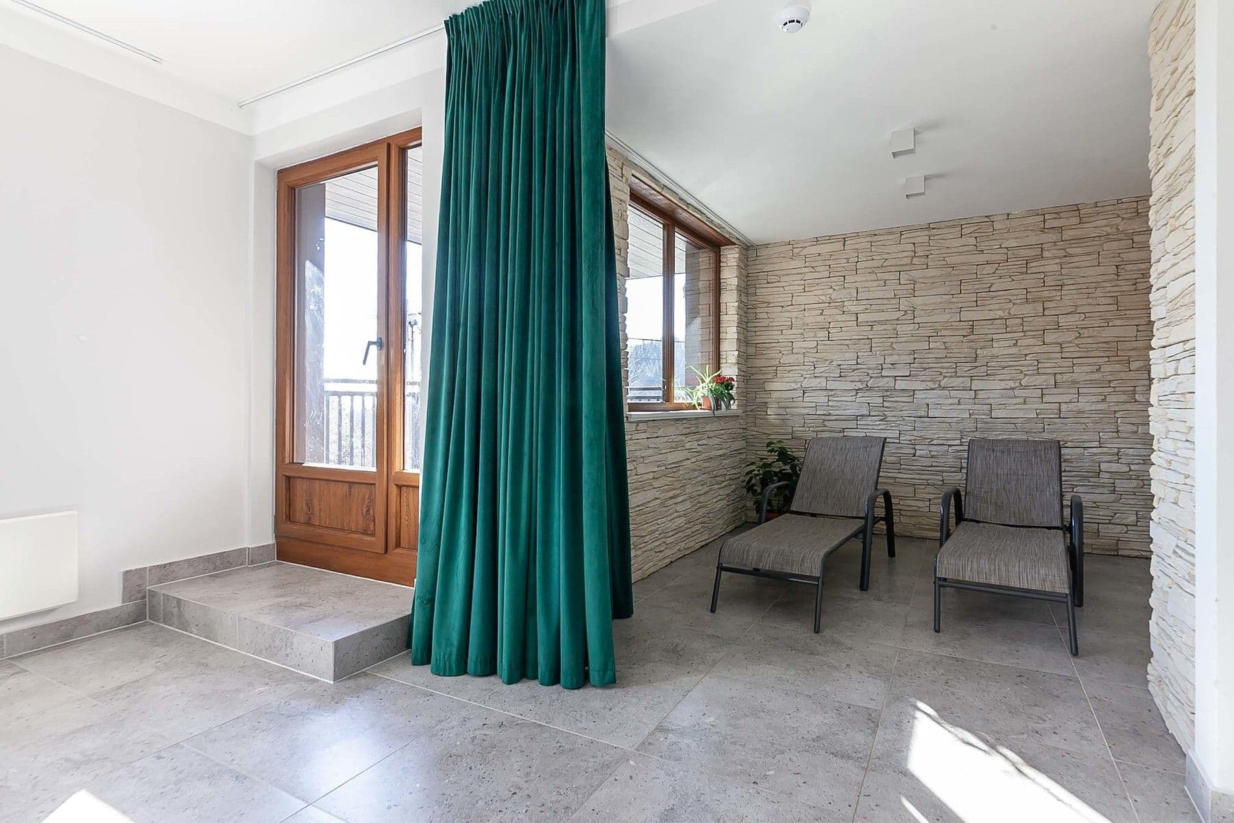 Predaj bytu 3-izbový 74 m², Jablonec nad Jizerou, Liberecký kraj Predaj bytu 3-izbový 74 m², Jablonec nad Jizerou, Liberecký kraj