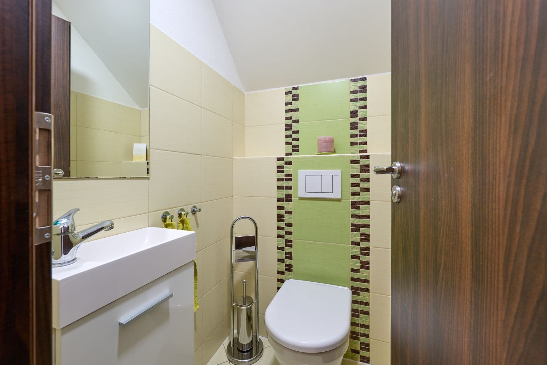 Predaj domu 185 m², pozemek 458 m², Švermova, Chrudim, Pardubický kraj Predaj domu 185 m², pozemek 458 m², Švermova, Chrudim, Pardubický kraj