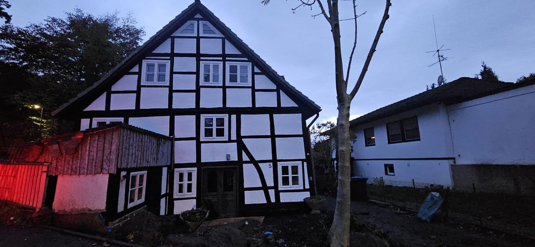 Prenájom domu 197 m², pozemek 390 m², Emmerthal, Dolné Sasko Prenájom domu 197 m², pozemek 390 m², Emmerthal, Dolné Sasko