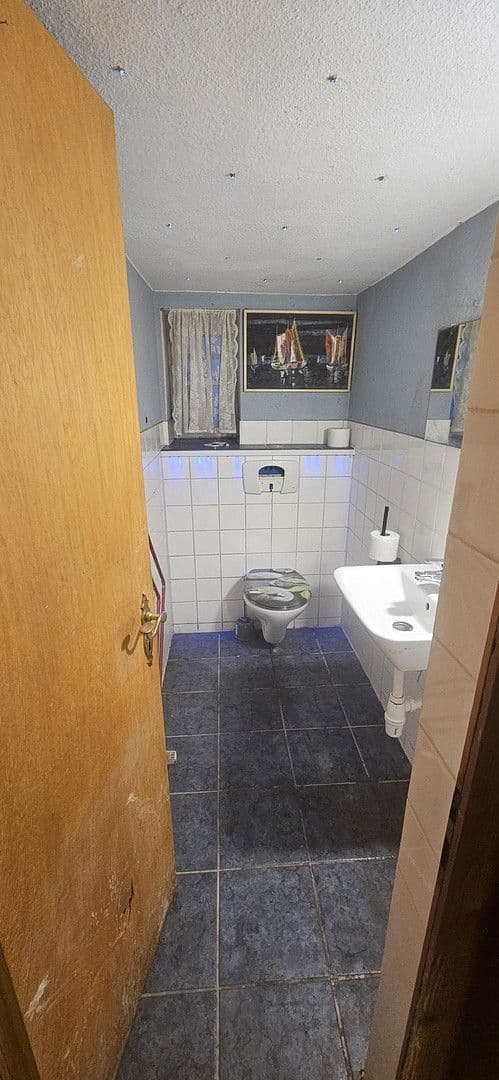 Prenájom domu 197 m², pozemek 390 m², Emmerthal, Dolné Sasko Prenájom domu 197 m², pozemek 390 m², Emmerthal, Dolné Sasko