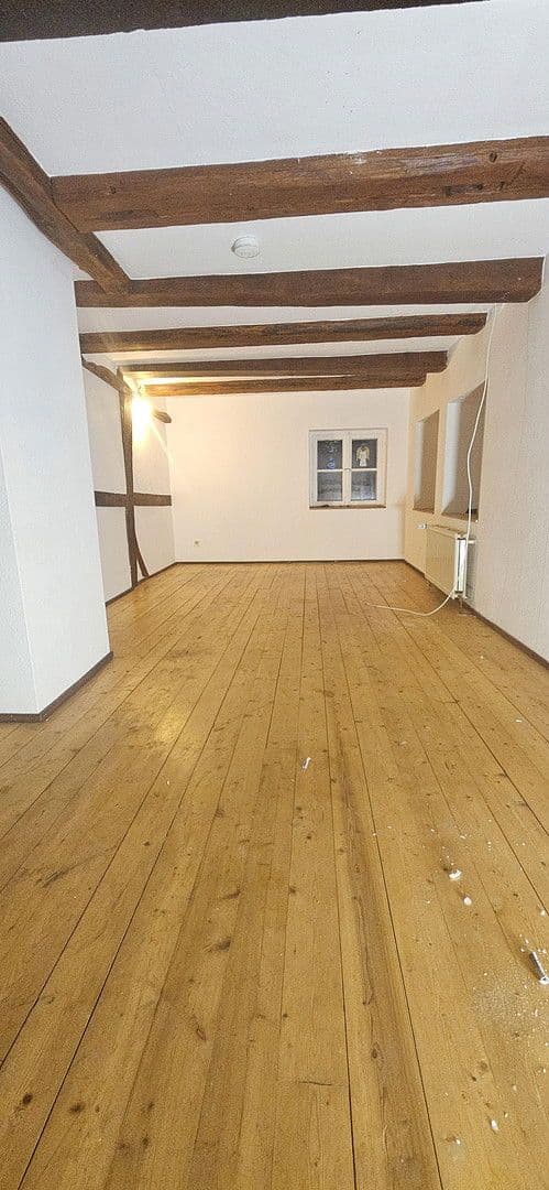 Prenájom domu 197 m², pozemek 390 m², Emmerthal, Dolné Sasko Prenájom domu 197 m², pozemek 390 m², Emmerthal, Dolné Sasko