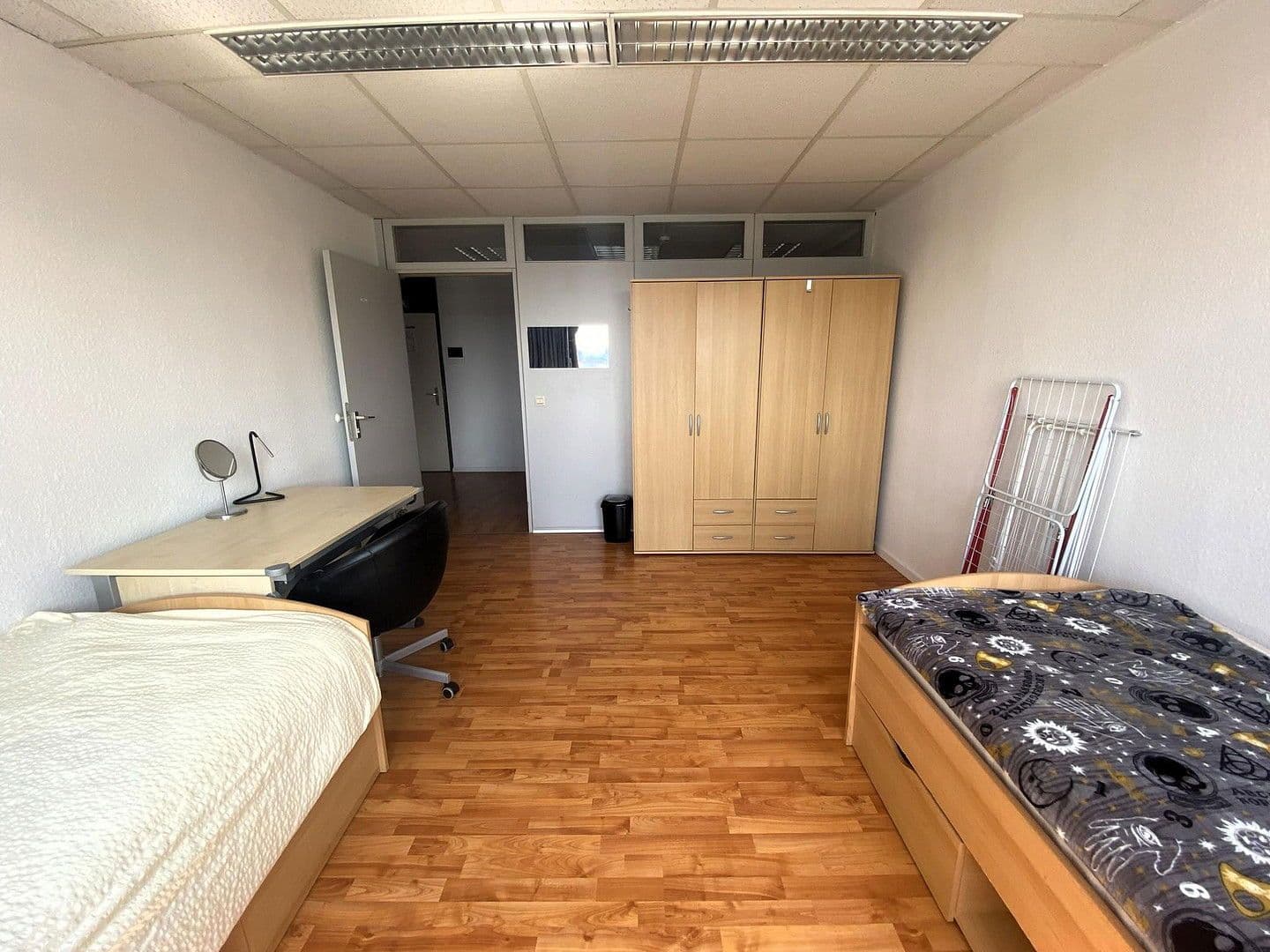 Prenájom bytu 4-izbový 102 m², Allee 40, Heilbronn, Bádensko-Wurttembersko Prenájom bytu 4-izbový 102 m², Allee 40, Heilbronn, Bádensko-Wurttembersko