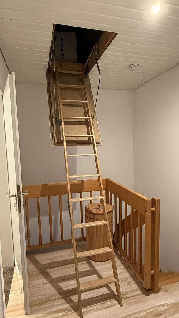 Predaj bytu 3-izbový 95 m², Zell unter Aichelberg, Bádensko-Wurttembersko Predaj bytu 3-izbový 95 m², Zell unter Aichelberg, Bádensko-Wurttembersko