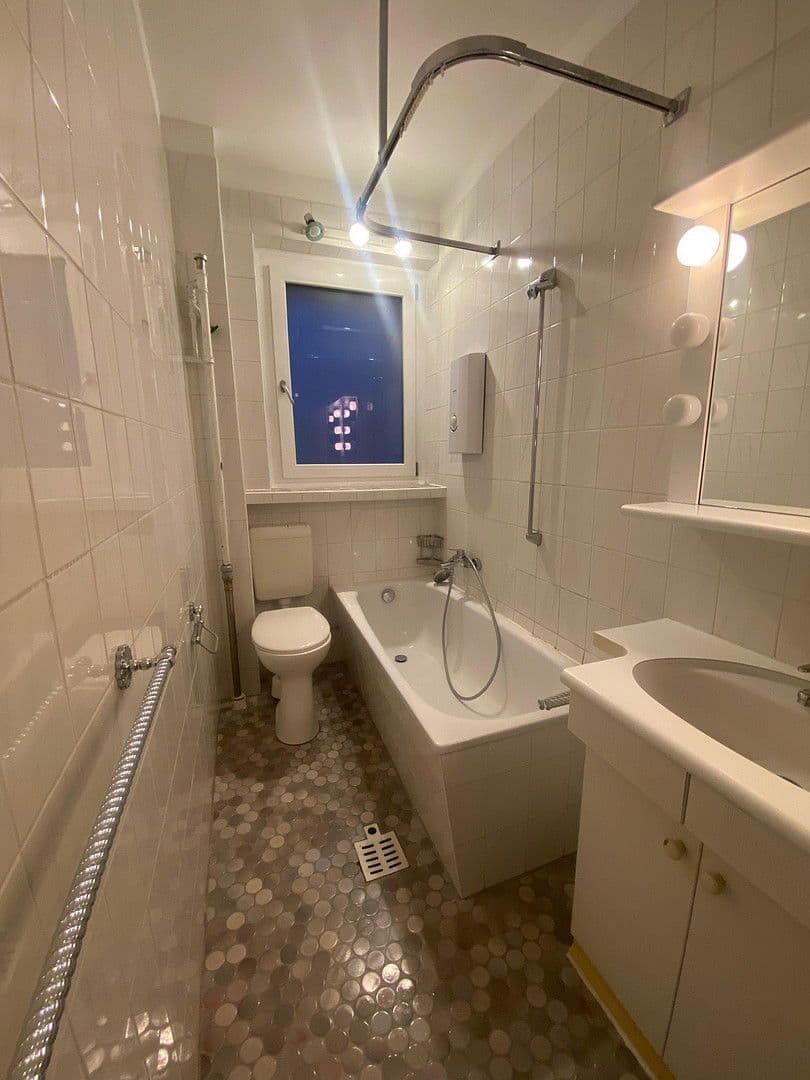 Predaj bytu 3-izbový 69 m², Wassertorstraße 13, Berlin, Berlín Predaj bytu 3-izbový 69 m², Wassertorstraße 13, Berlin, Berlín