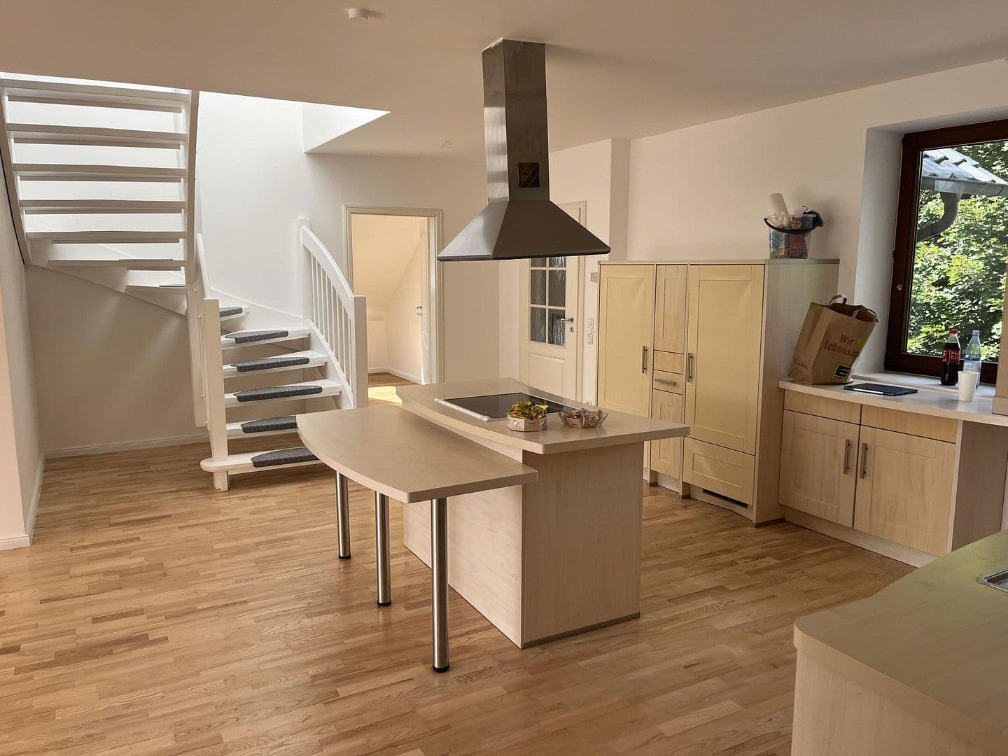 Prenájom bytu 5-izbový 170 m², Buchholz in der Nordheide, Dolné Sasko Prenájom bytu 5-izbový 170 m², Buchholz in der Nordheide, Dolné Sasko