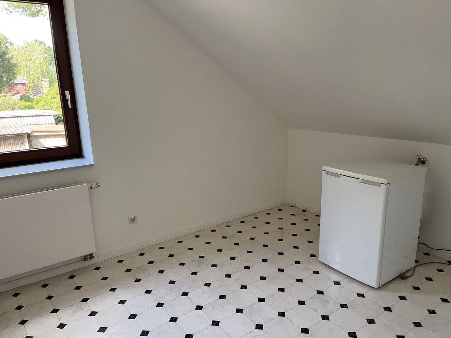 Prenájom bytu 5-izbový 170 m², Buchholz in der Nordheide, Dolné Sasko Prenájom bytu 5-izbový 170 m², Buchholz in der Nordheide, Dolné Sasko