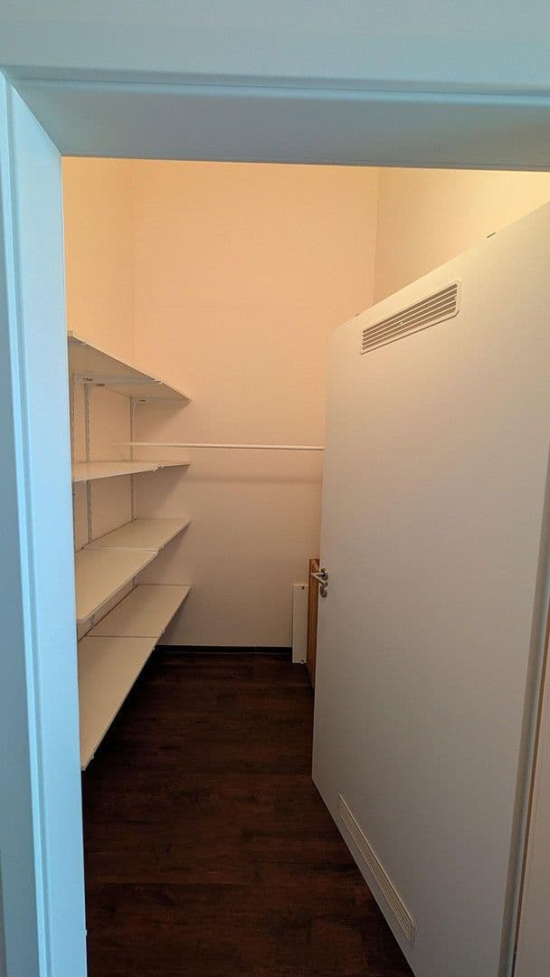 Prenájom bytu 1-izbový 35 m², Bamberg, Bavorsko Prenájom bytu 1-izbový 35 m², Bamberg, Bavorsko