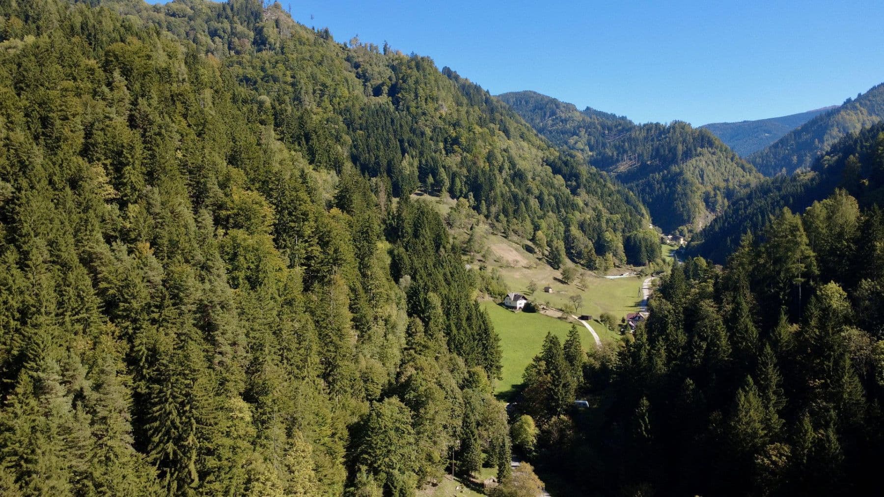 Predaj domu 120 m², pozemek 168.800 m², Prössinggraben 14, St. Gertraud, Korutánsko Predaj domu 120 m², pozemek 168.800 m², Prössinggraben 14, St. Gertraud, Korutánsko