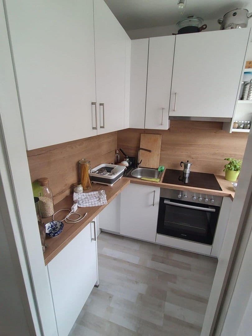 Prenájom bytu 1-izbový 35 m², Panikengasse, Wien, Viedeň Prenájom bytu 1-izbový 35 m², Panikengasse, Wien, Viedeň