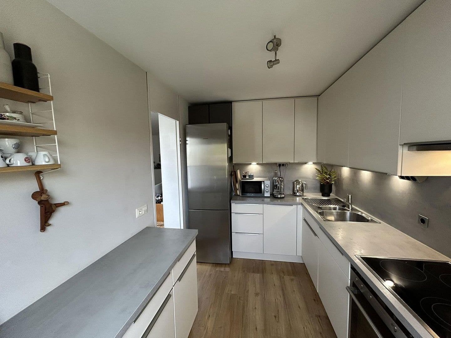 Predaj bytu 4-izbový 112 m², Friedrichshafen, Bádensko-Wurttembersko Predaj bytu 4-izbový 112 m², Friedrichshafen, Bádensko-Wurttembersko