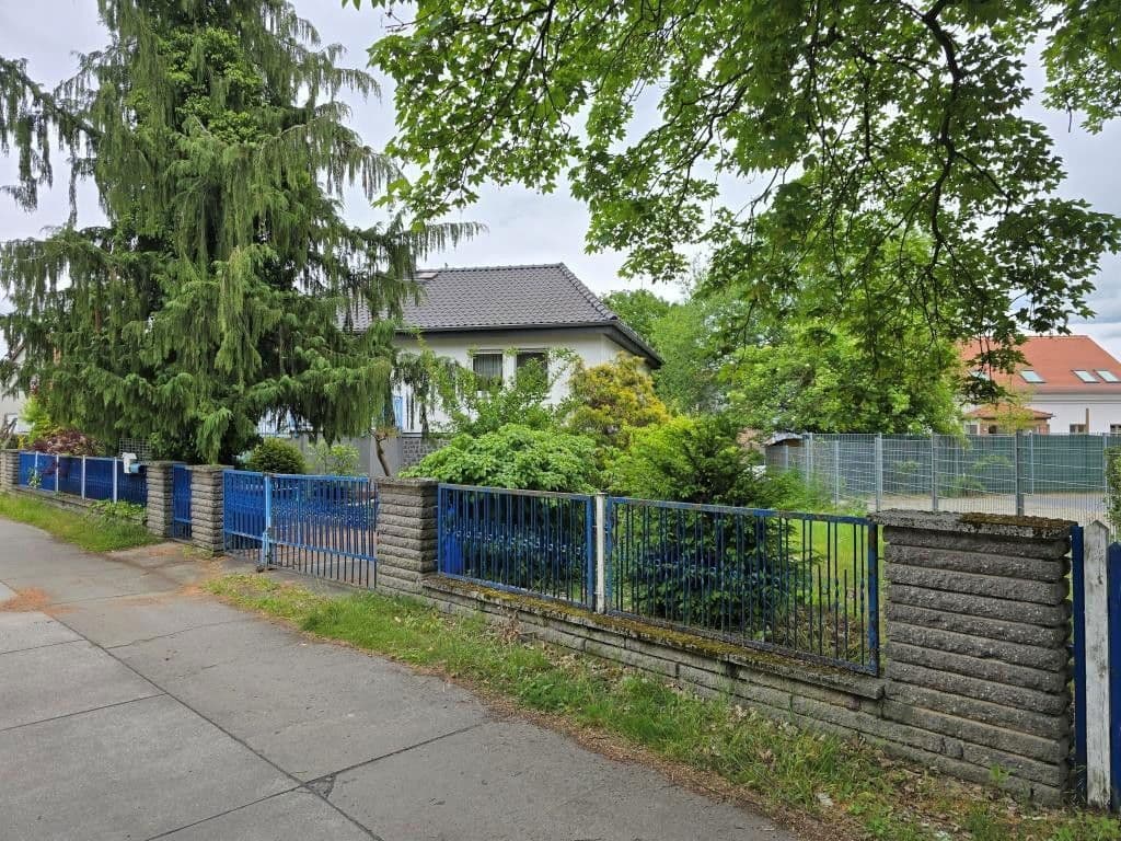 Predaj domu 95 m², pozemek 555 m², Berlin Wartenberg, Berlín Predaj domu 95 m², pozemek 555 m², Berlin Wartenberg, Berlín