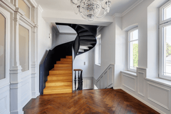 Prenájom bytu 4-izbový 208 m², Bahnhofstr. 98, Brannenburg, Bavorsko Prenájom bytu 4-izbový 208 m², Bahnhofstr. 98, Brannenburg, Bavorsko