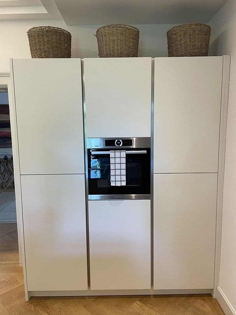 Prenájom bytu 4-izbový 208 m², Bahnhofstr. 98, Brannenburg, Bavorsko Prenájom bytu 4-izbový 208 m², Bahnhofstr. 98, Brannenburg, Bavorsko