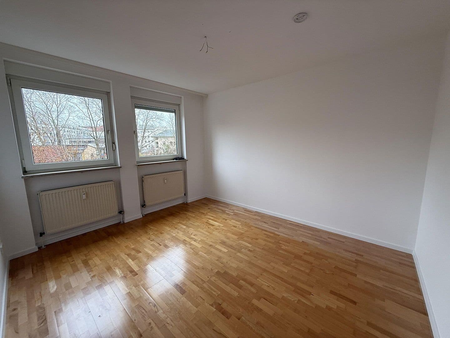 Prenájom bytu 2-izbový 68 m², Holzstraße 51, Fürth, Bavorsko Prenájom bytu 2-izbový 68 m², Holzstraße 51, Fürth, Bavorsko