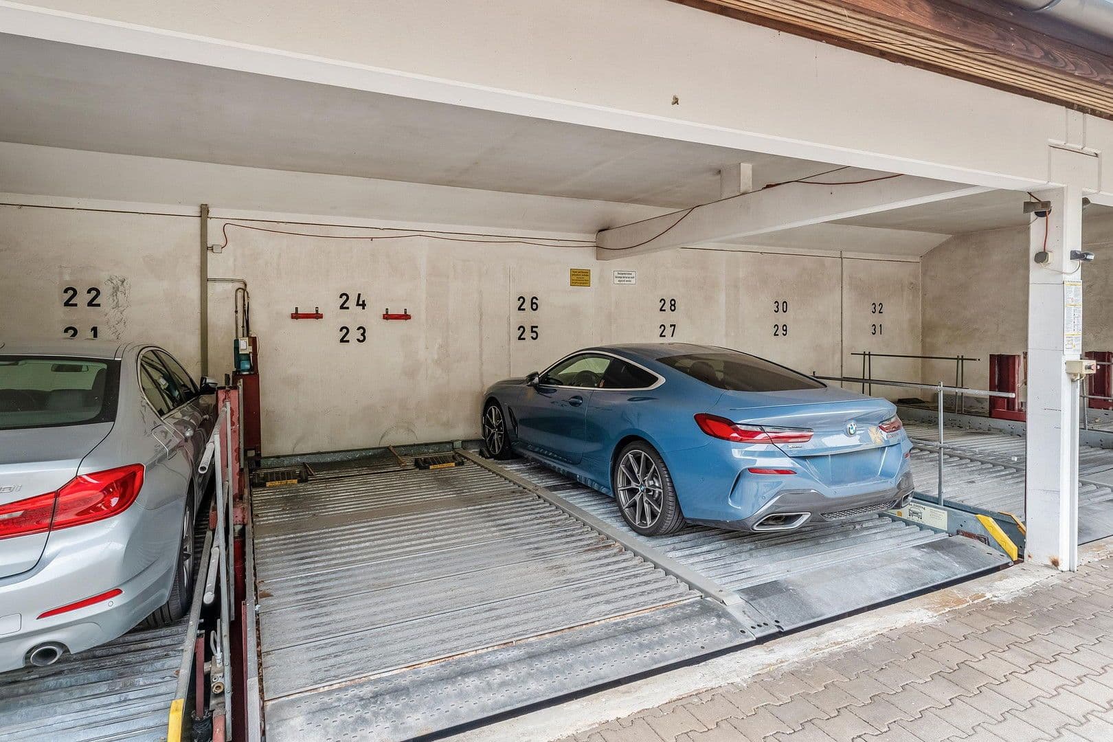 Prenájom bytu 2-izbový 68 m², Holzstraße 51, Fürth, Bavorsko Prenájom bytu 2-izbový 68 m², Holzstraße 51, Fürth, Bavorsko