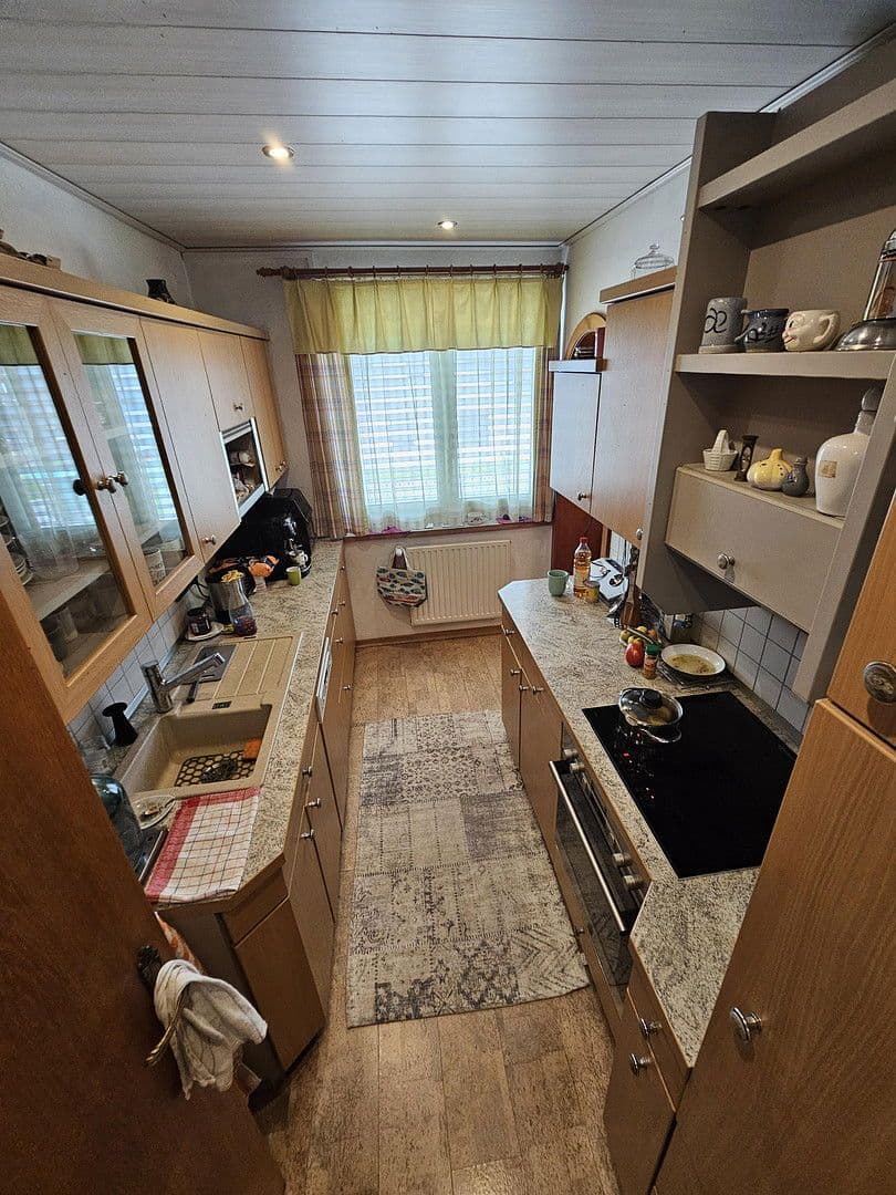 Predaj domu 150 m², pozemek 675 m², Wiener Neustadt, Dolné Rakúsko Predaj domu 150 m², pozemek 675 m², Wiener Neustadt, Dolné Rakúsko