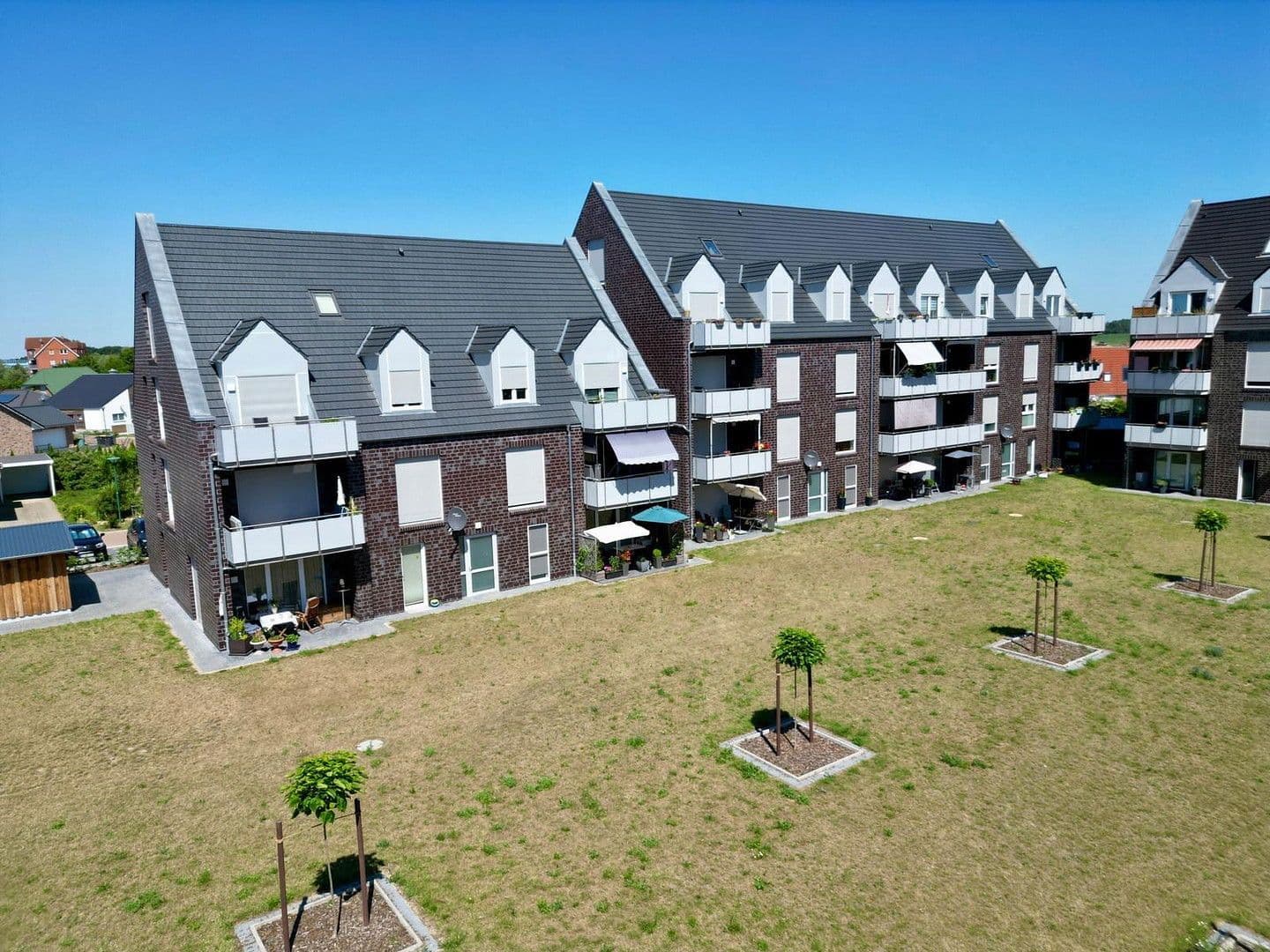 Prenájom bytu 4-izbový 90 m², Rosenplan 6, Plau am See, Meklenbursko-Predpomoransko Prenájom bytu 4-izbový 90 m², Rosenplan 6, Plau am See, Meklenbursko-Predpomoransko