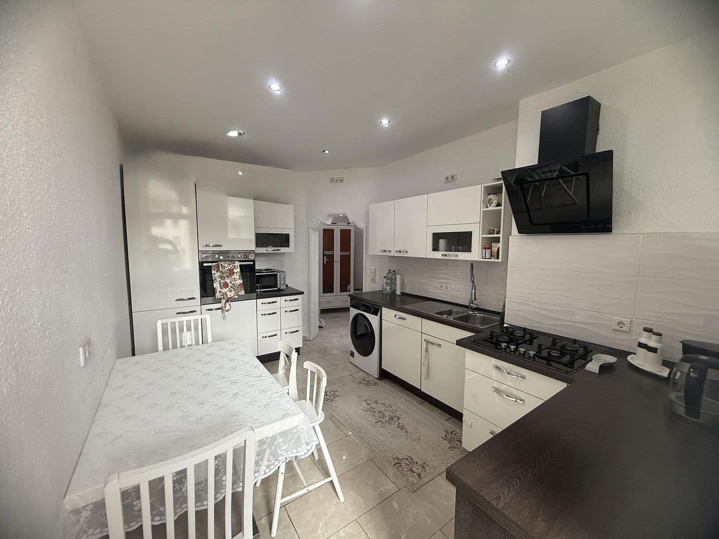 Predaj bytu 3-izbový 80 m², Plinkestr. 6, Hannover, Dolné Sasko Predaj bytu 3-izbový 80 m², Plinkestr. 6, Hannover, Dolné Sasko