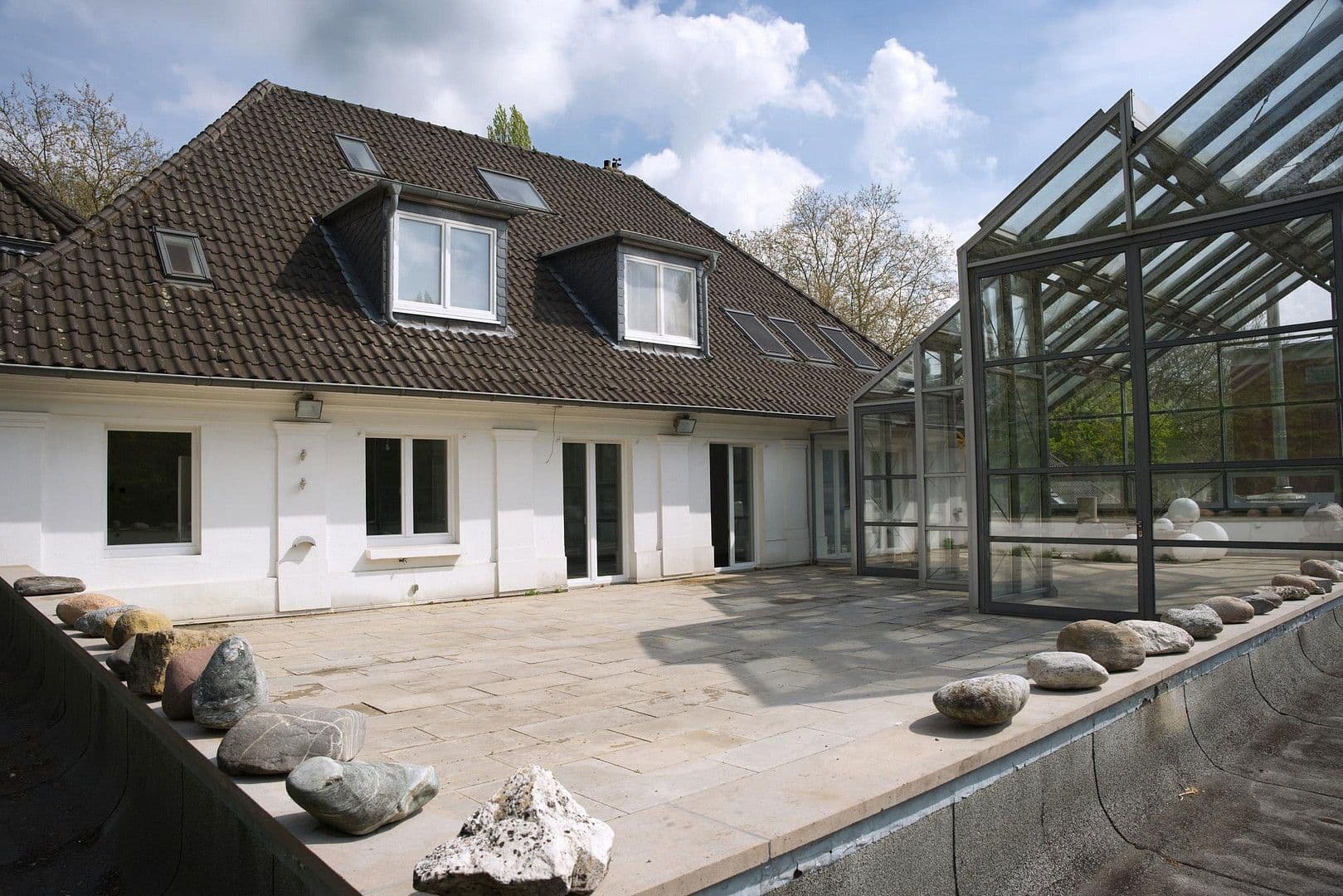 Prenájom bytu 5-izbový 218 m², Berthastraße 6, Bochum, Severné Porýnie - Westfálsko Prenájom bytu 5-izbový 218 m², Berthastraße 6, Bochum, Severné Porýnie - Westfálsko