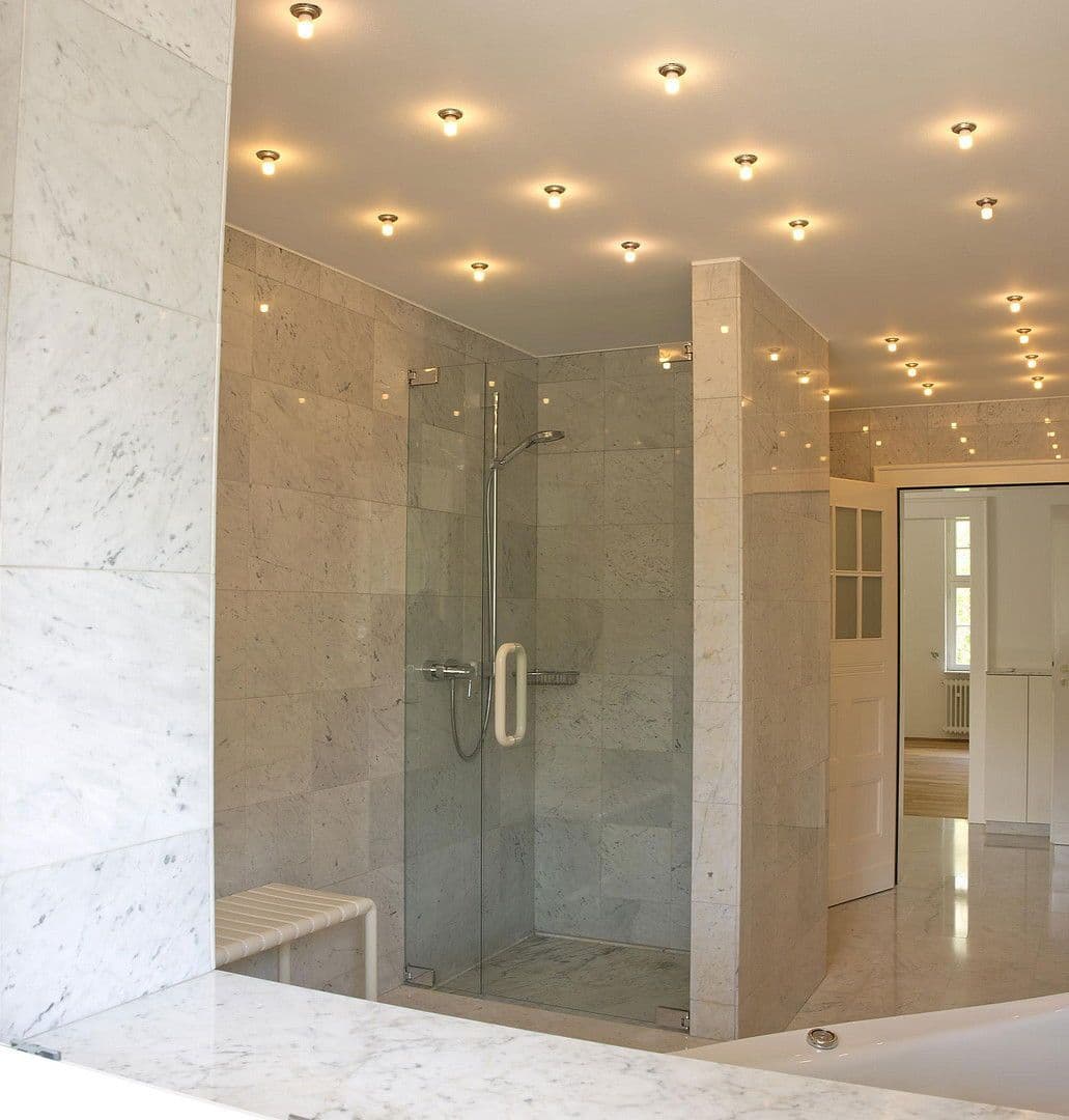 Prenájom bytu 5-izbový 218 m², Berthastraße 6, Bochum, Severné Porýnie - Westfálsko Prenájom bytu 5-izbový 218 m², Berthastraße 6, Bochum, Severné Porýnie - Westfálsko