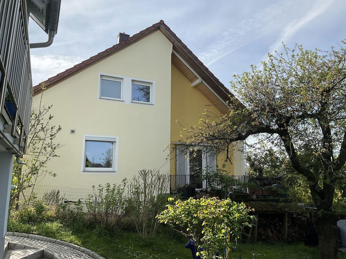 Predaj domu 170 m², pozemek 770 m², Esslingen am Neckar, Bádensko-Wurttembersko Predaj domu 170 m², pozemek 770 m², Esslingen am Neckar, Bádensko-Wurttembersko