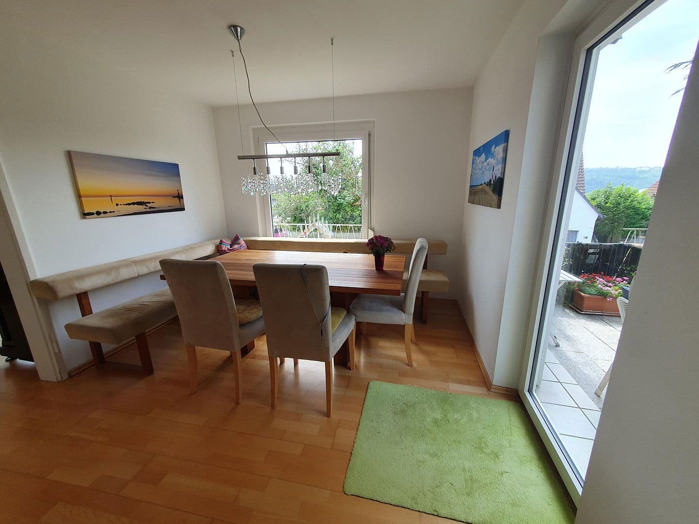 Predaj domu 170 m², pozemek 770 m², Esslingen am Neckar, Bádensko-Wurttembersko Predaj domu 170 m², pozemek 770 m², Esslingen am Neckar, Bádensko-Wurttembersko