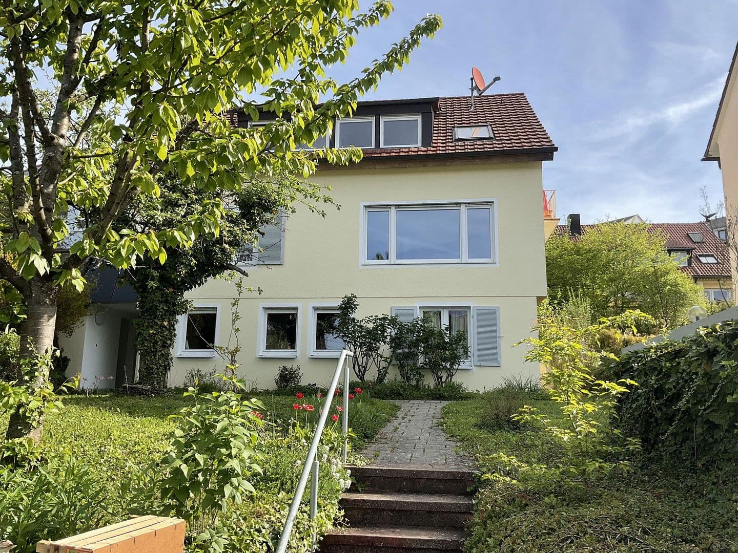 Predaj domu 170 m², pozemek 770 m², Esslingen am Neckar, Bádensko-Wurttembersko Predaj domu 170 m², pozemek 770 m², Esslingen am Neckar, Bádensko-Wurttembersko
