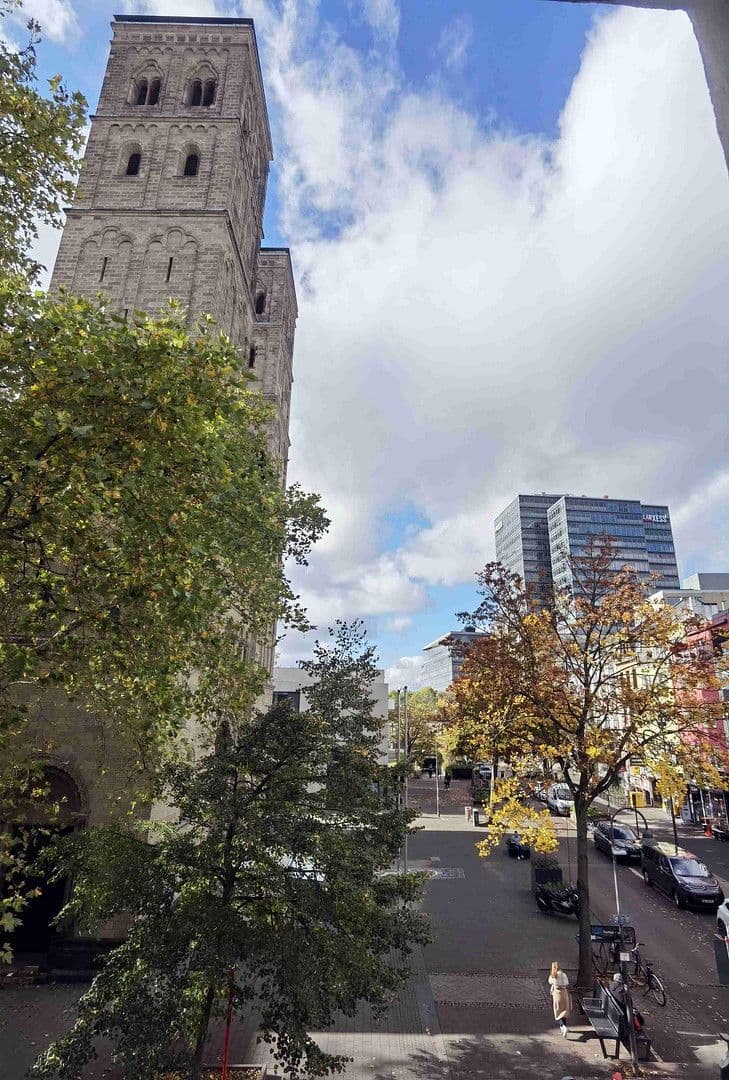 Prenájom bytu 2-izbový 35 m², Deutzer Freiheit 66a, Köln, Severné Porýnie - Westfálsko Prenájom bytu 2-izbový 35 m², Deutzer Freiheit 66a, Köln, Severné Porýnie - Westfálsko