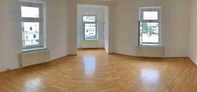 Prenájom bytu 2-izbový 74 m², Südstr. 64, Leipzig, Sasko Prenájom bytu 2-izbový 74 m², Südstr. 64, Leipzig, Sasko