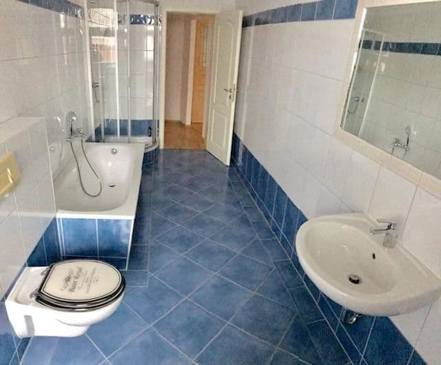 Prenájom bytu 2-izbový 74 m², Südstr. 64, Leipzig, Sasko Prenájom bytu 2-izbový 74 m², Südstr. 64, Leipzig, Sasko