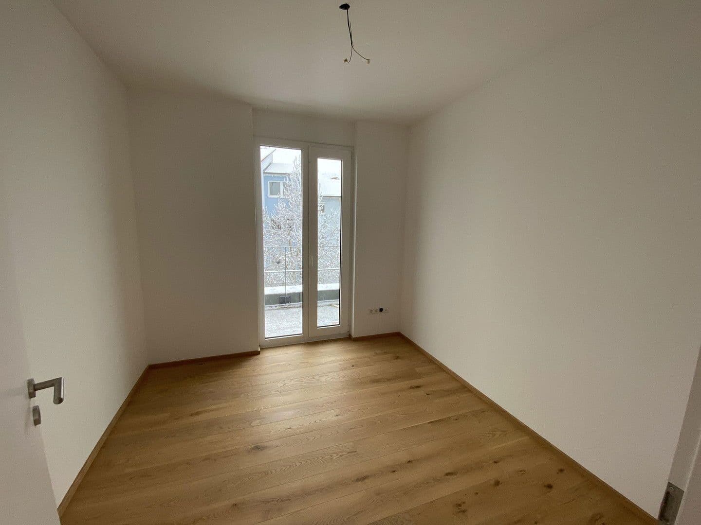 Prenájom bytu 3-izbový 103 m², Bei den Linden 18/1, Laichingen, Bádensko-Wurttembersko Prenájom bytu 3-izbový 103 m², Bei den Linden 18/1, Laichingen, Bádensko-Wurttembersko