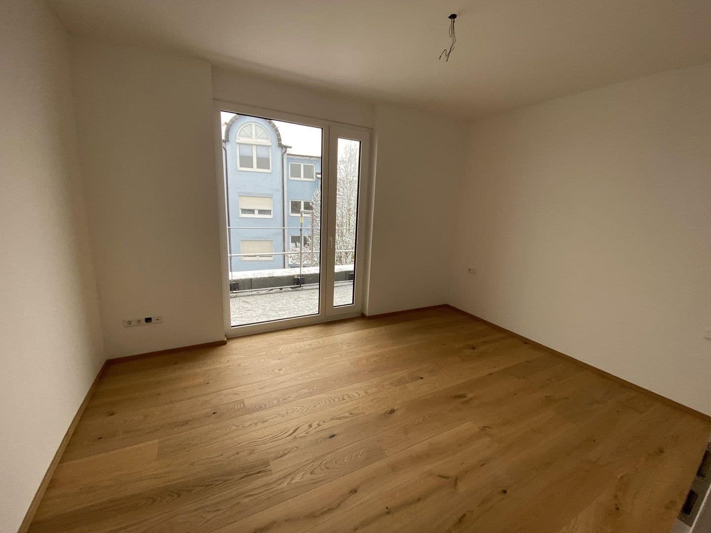 Prenájom bytu 3-izbový 103 m², Bei den Linden 18/1, Laichingen, Bádensko-Wurttembersko Prenájom bytu 3-izbový 103 m², Bei den Linden 18/1, Laichingen, Bádensko-Wurttembersko