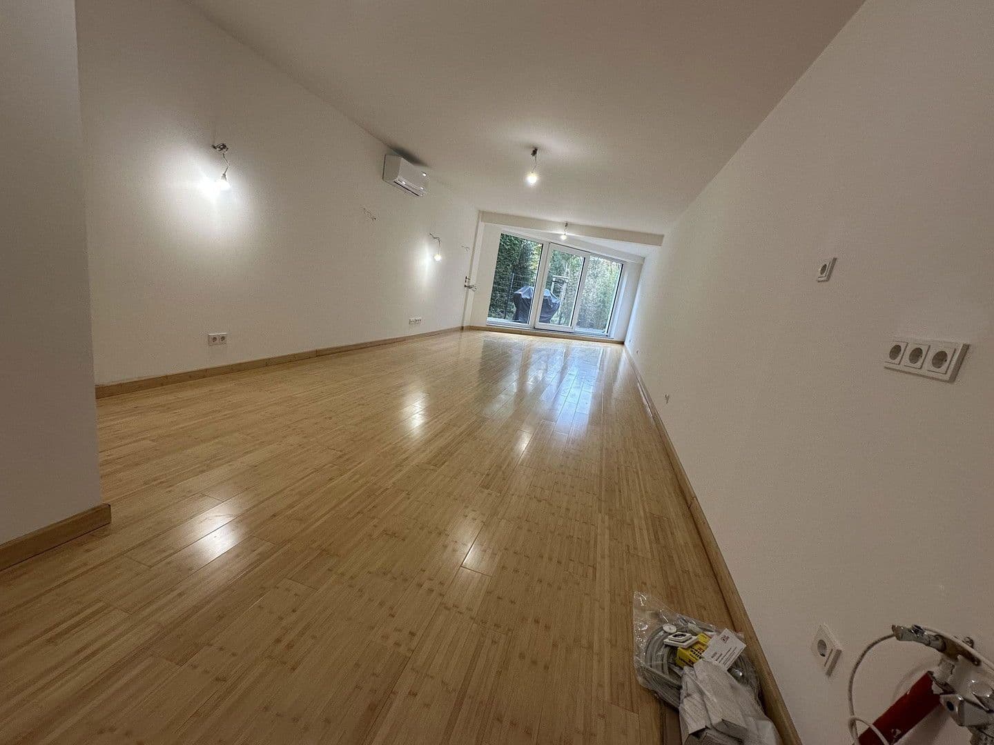 Predaj bytu 4-izbový 190 m², Rauschener Allee 4, Berlin, Berlín Predaj bytu 4-izbový 190 m², Rauschener Allee 4, Berlin, Berlín