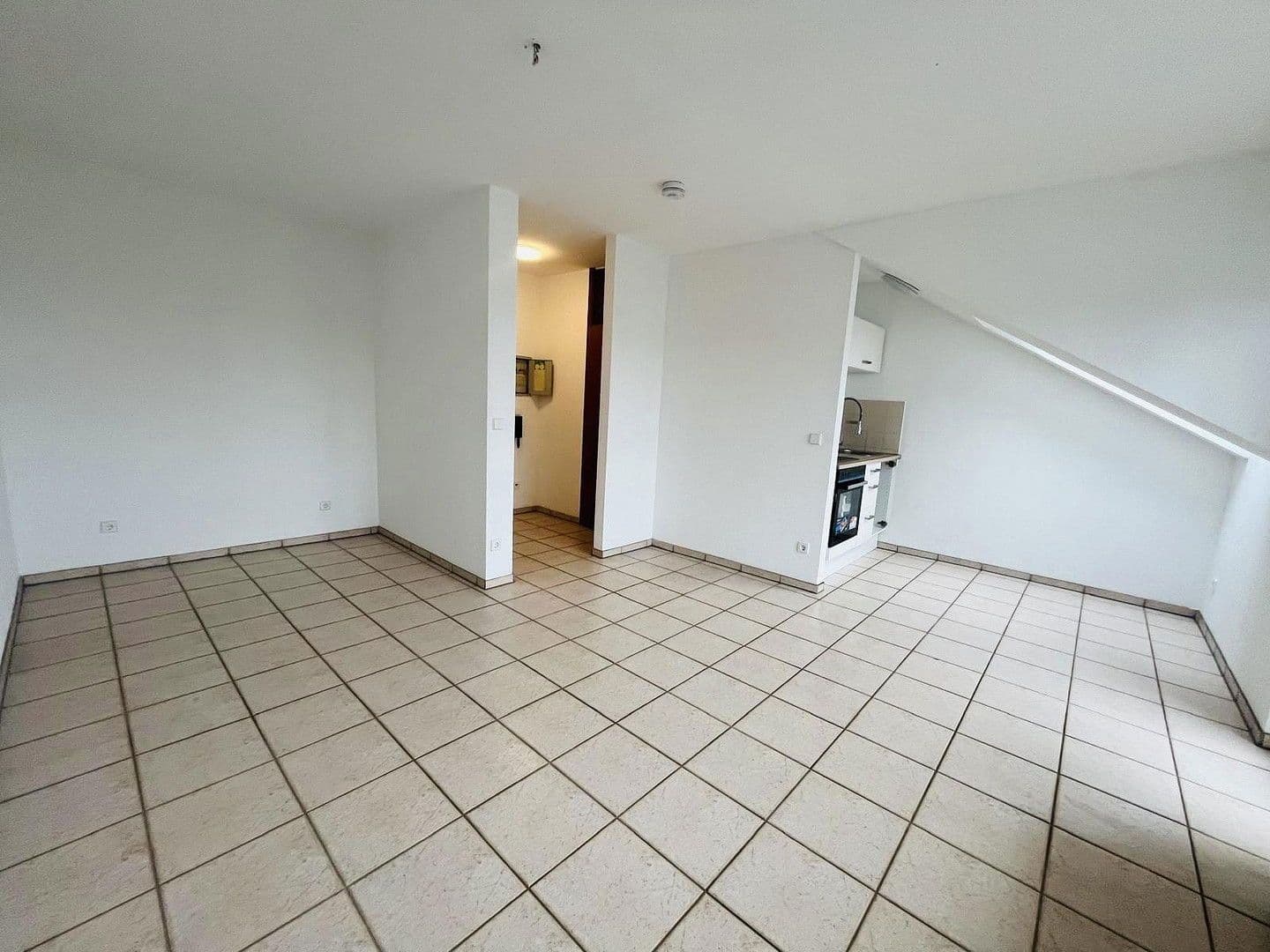 Predaj bytu 1-izbový 30 m², Pforzheim, Bádensko-Wurttembersko Predaj bytu 1-izbový 30 m², Pforzheim, Bádensko-Wurttembersko