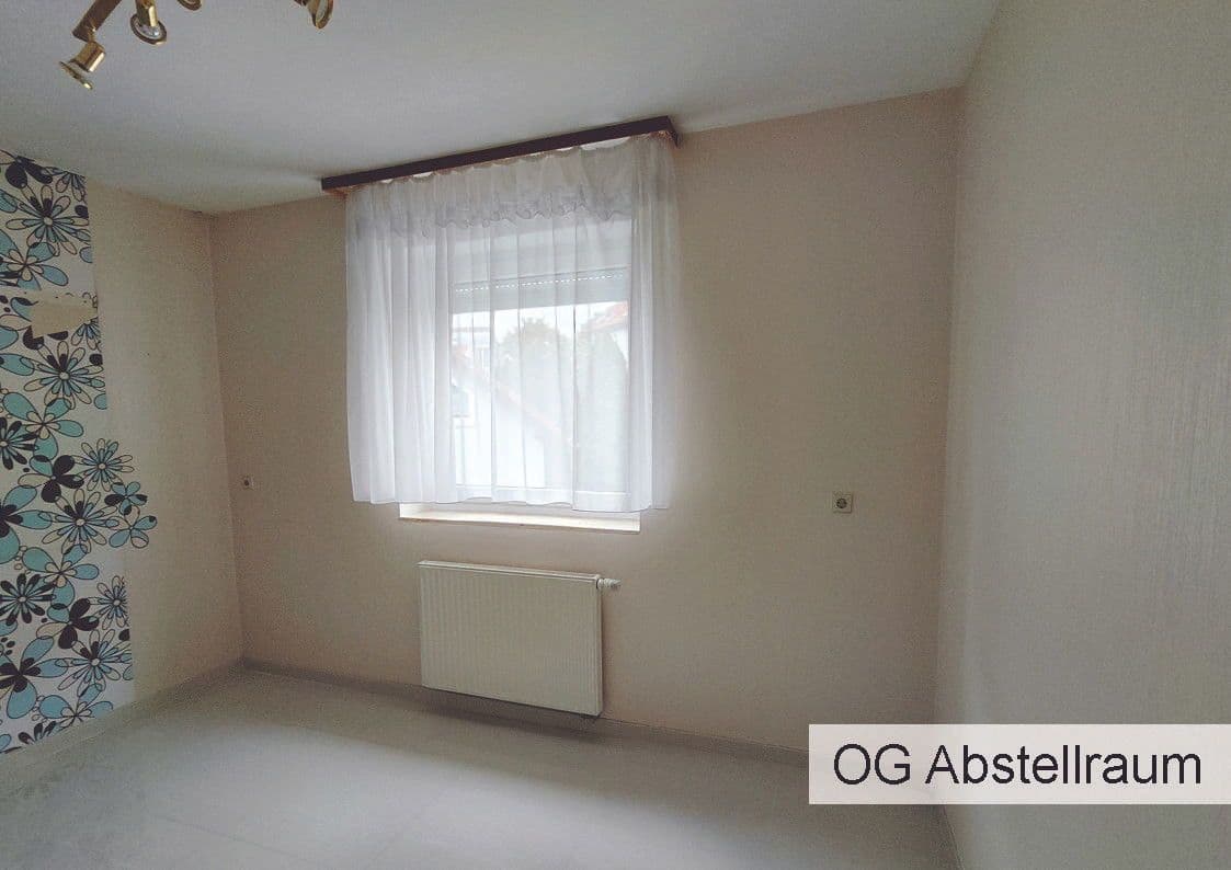 Predaj domu 218 m², pozemek 448 m², Schwäbisch Hall, Bádensko-Wurttembersko Predaj domu 218 m², pozemek 448 m², Schwäbisch Hall, Bádensko-Wurttembersko