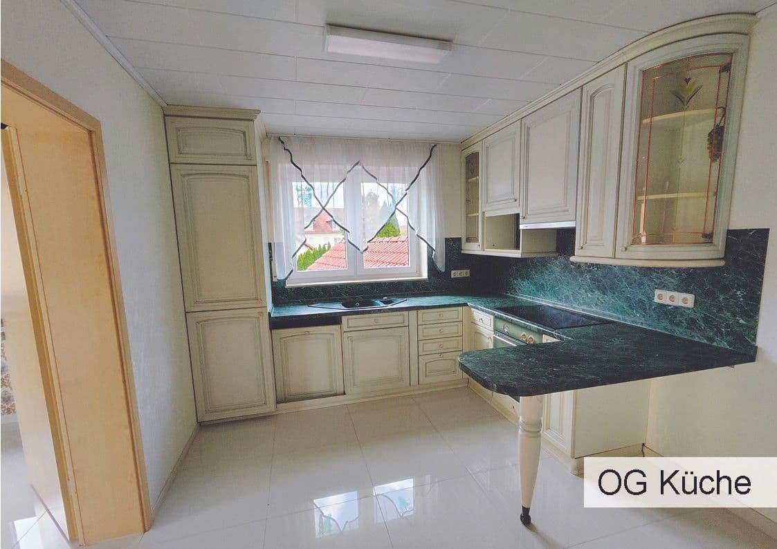 Predaj domu 218 m², pozemek 448 m², Schwäbisch Hall, Bádensko-Wurttembersko Predaj domu 218 m², pozemek 448 m², Schwäbisch Hall, Bádensko-Wurttembersko