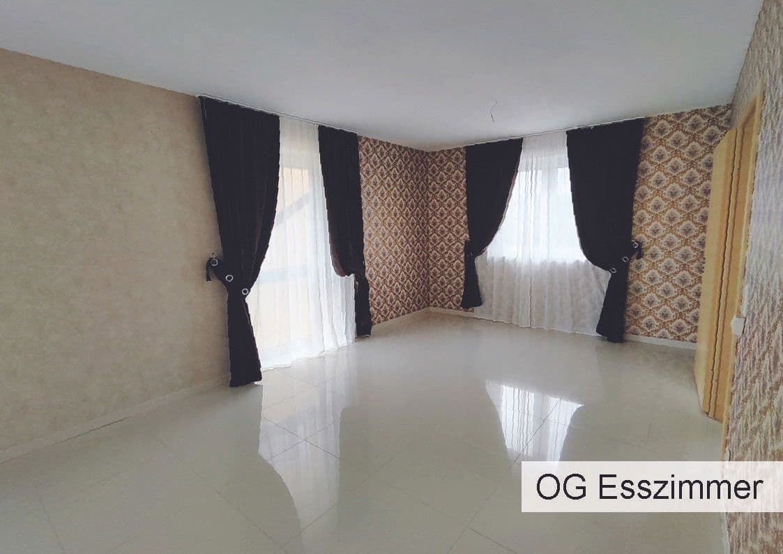 Predaj domu 218 m², pozemek 448 m², Schwäbisch Hall, Bádensko-Wurttembersko Predaj domu 218 m², pozemek 448 m², Schwäbisch Hall, Bádensko-Wurttembersko