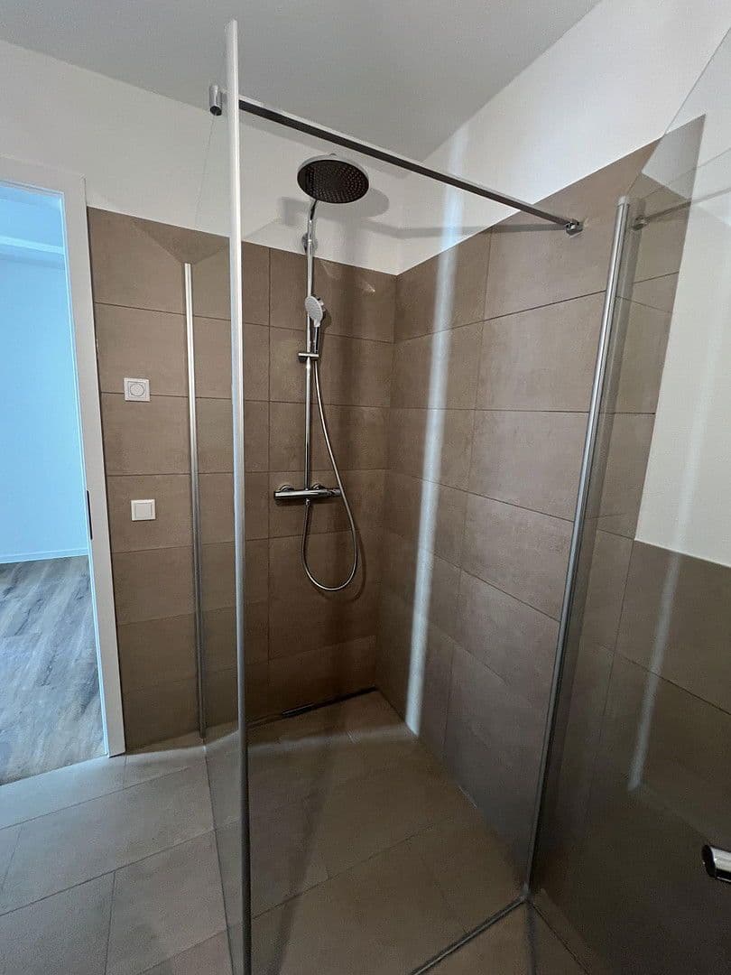 Prenájom bytu 2-izbový 78 m², Hauptstraße 128, Leidersbach, Bavorsko Prenájom bytu 2-izbový 78 m², Hauptstraße 128, Leidersbach, Bavorsko