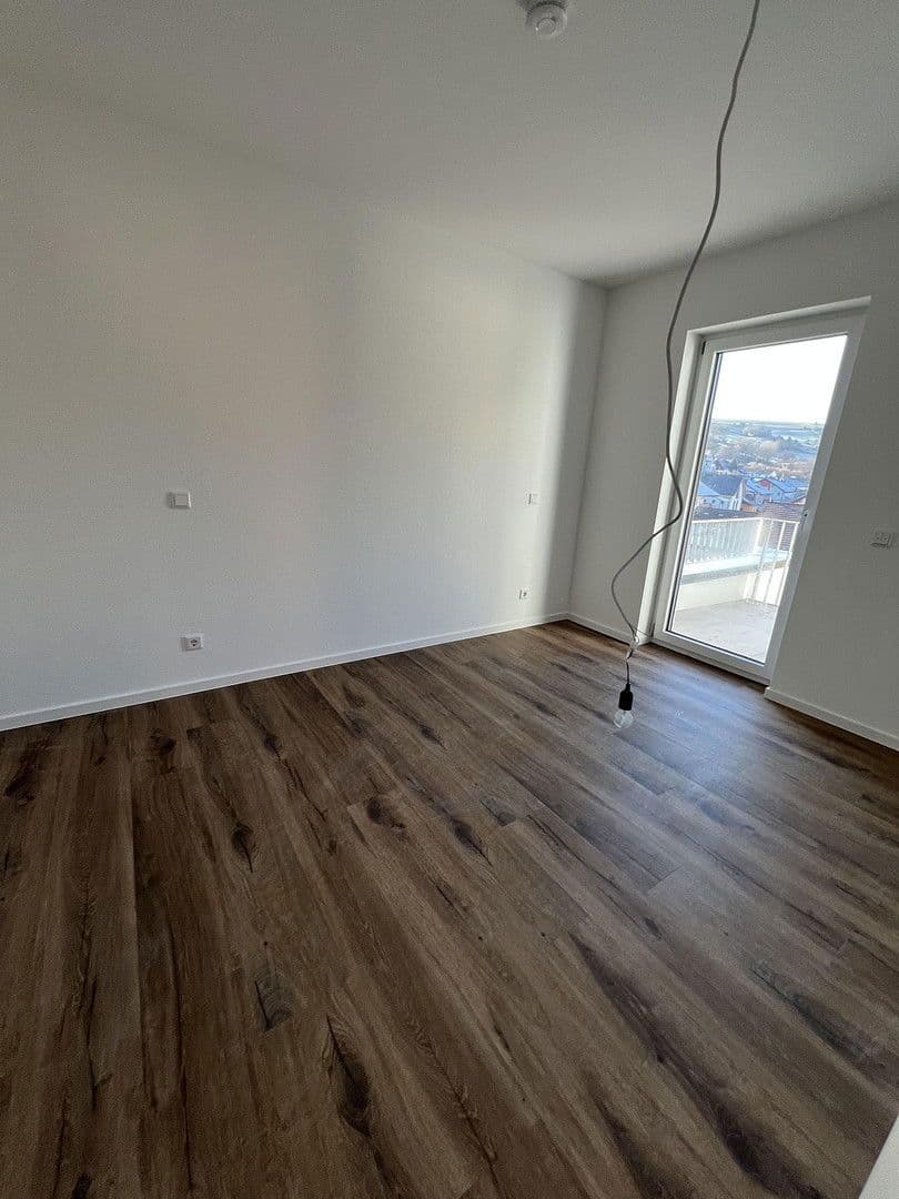 Prenájom bytu 2-izbový 78 m², Hauptstraße 128, Leidersbach, Bavorsko Prenájom bytu 2-izbový 78 m², Hauptstraße 128, Leidersbach, Bavorsko