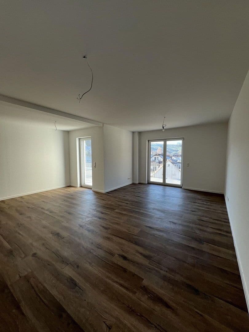 Prenájom bytu 2-izbový 78 m², Hauptstraße 128, Leidersbach, Bavorsko Prenájom bytu 2-izbový 78 m², Hauptstraße 128, Leidersbach, Bavorsko