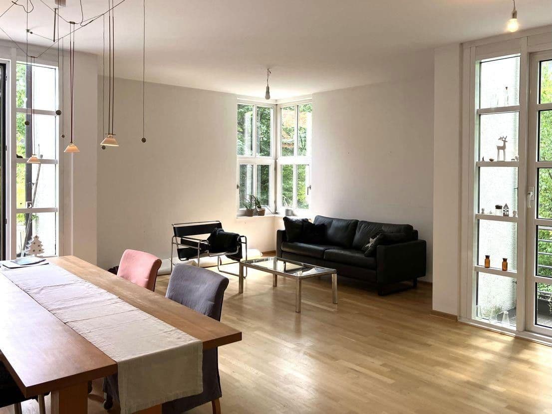 Predaj bytu 4-izbový 151 m², Berlin, Berlín Predaj bytu 4-izbový 151 m², Berlin, Berlín