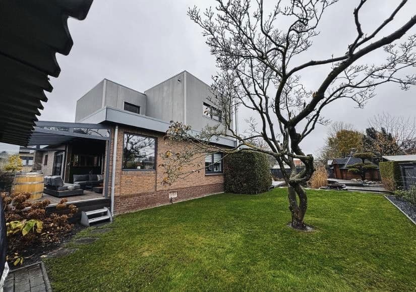 Predaj domu 210 m², pozemek 747 m², Wardenburg, Dolné Sasko Predaj domu 210 m², pozemek 747 m², Wardenburg, Dolné Sasko