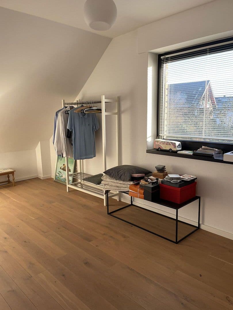 Predaj domu 155 m², pozemek 380 m², Schloß Holte-Stukenbrock, Severné Porýnie - Westfálsko Predaj domu 155 m², pozemek 380 m², Schloß Holte-Stukenbrock, Severné Porýnie - Westfálsko