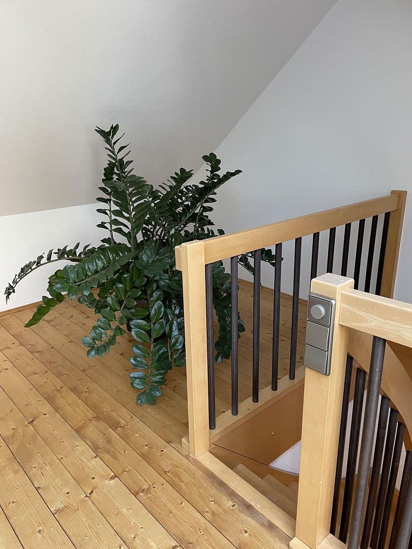 Predaj domu 155 m², pozemek 380 m², Schloß Holte-Stukenbrock, Severné Porýnie - Westfálsko Predaj domu 155 m², pozemek 380 m², Schloß Holte-Stukenbrock, Severné Porýnie - Westfálsko