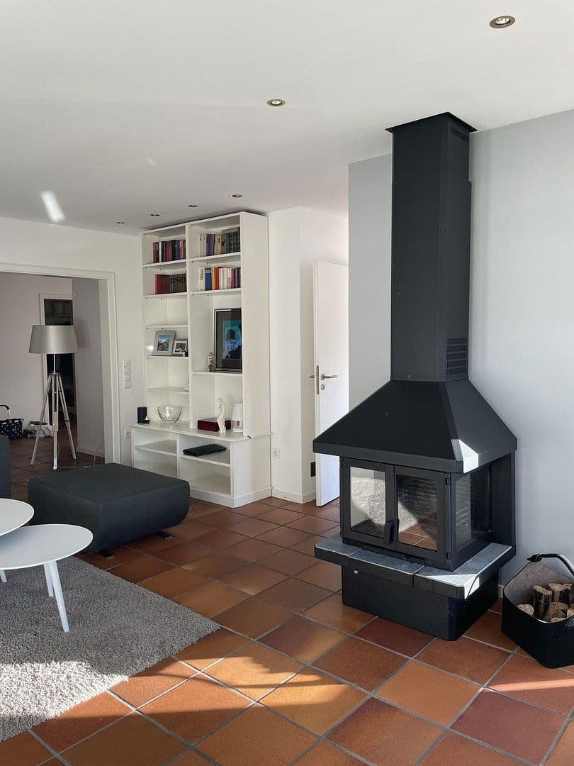 Predaj domu 155 m², pozemek 380 m², Schloß Holte-Stukenbrock, Severné Porýnie - Westfálsko Predaj domu 155 m², pozemek 380 m², Schloß Holte-Stukenbrock, Severné Porýnie - Westfálsko