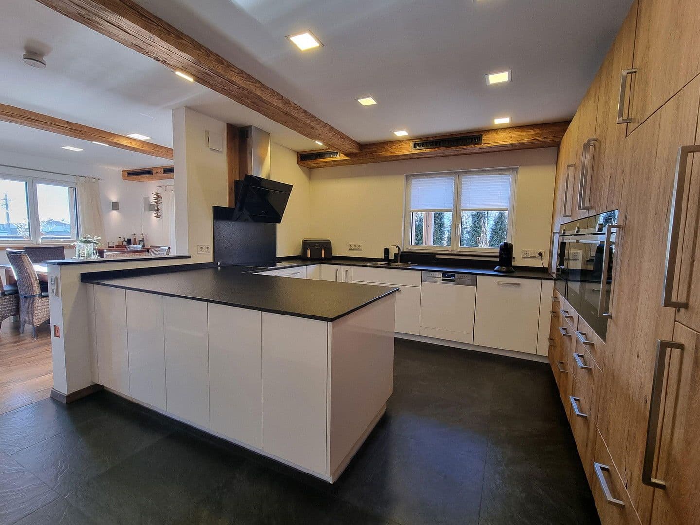 Predaj domu 251 m², pozemek 665 m², Kössen, Tirolsko Predaj domu 251 m², pozemek 665 m², Kössen, Tirolsko