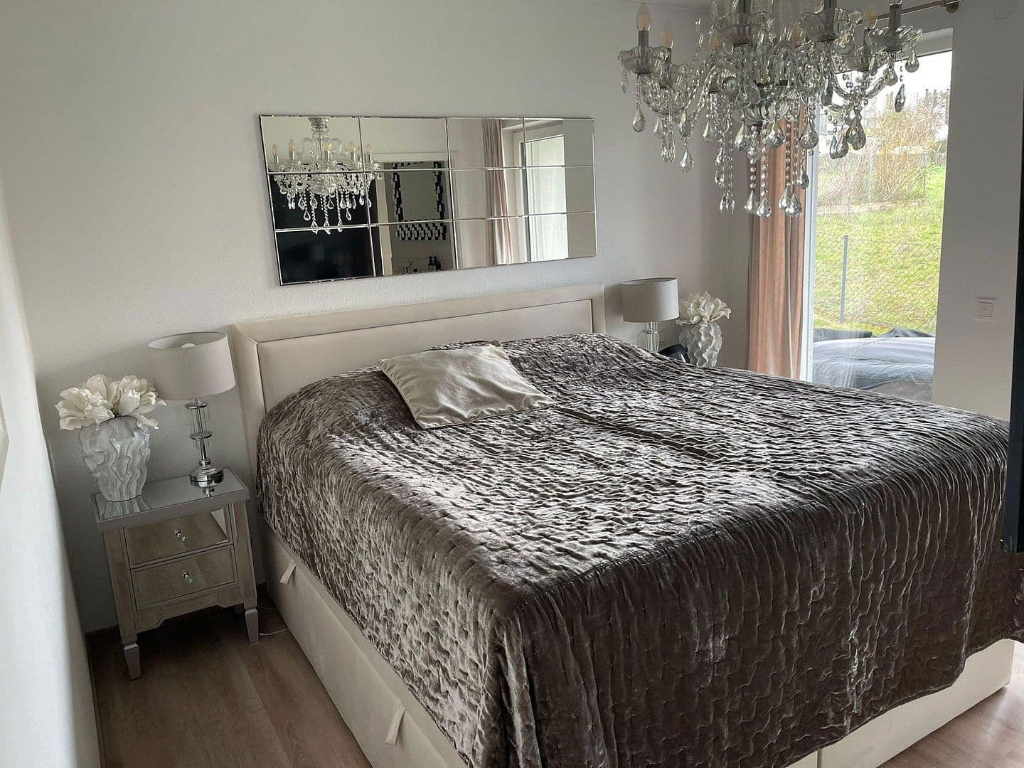 Prenájom bytu 3-izbový 96 m², Am Weidengraben 22, Waldbüttelbrunn, Bavorsko Prenájom bytu 3-izbový 96 m², Am Weidengraben 22, Waldbüttelbrunn, Bavorsko