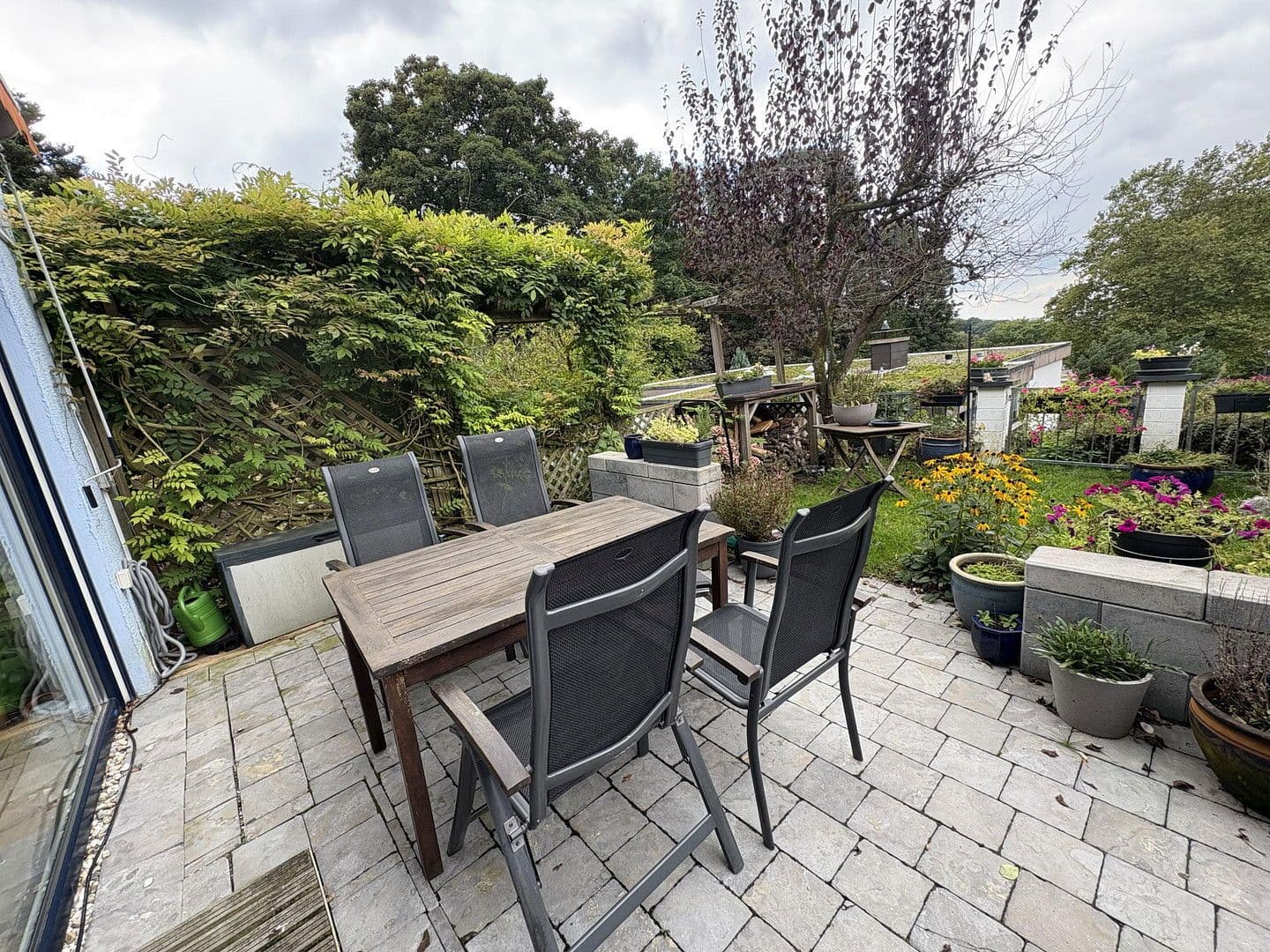 Predaj domu 115 m², pozemek 185 m², Jägerhofstraße, Wuppertal, Severné Porýnie - Westfálsko Predaj domu 115 m², pozemek 185 m², Jägerhofstraße, Wuppertal, Severné Porýnie - Westfálsko