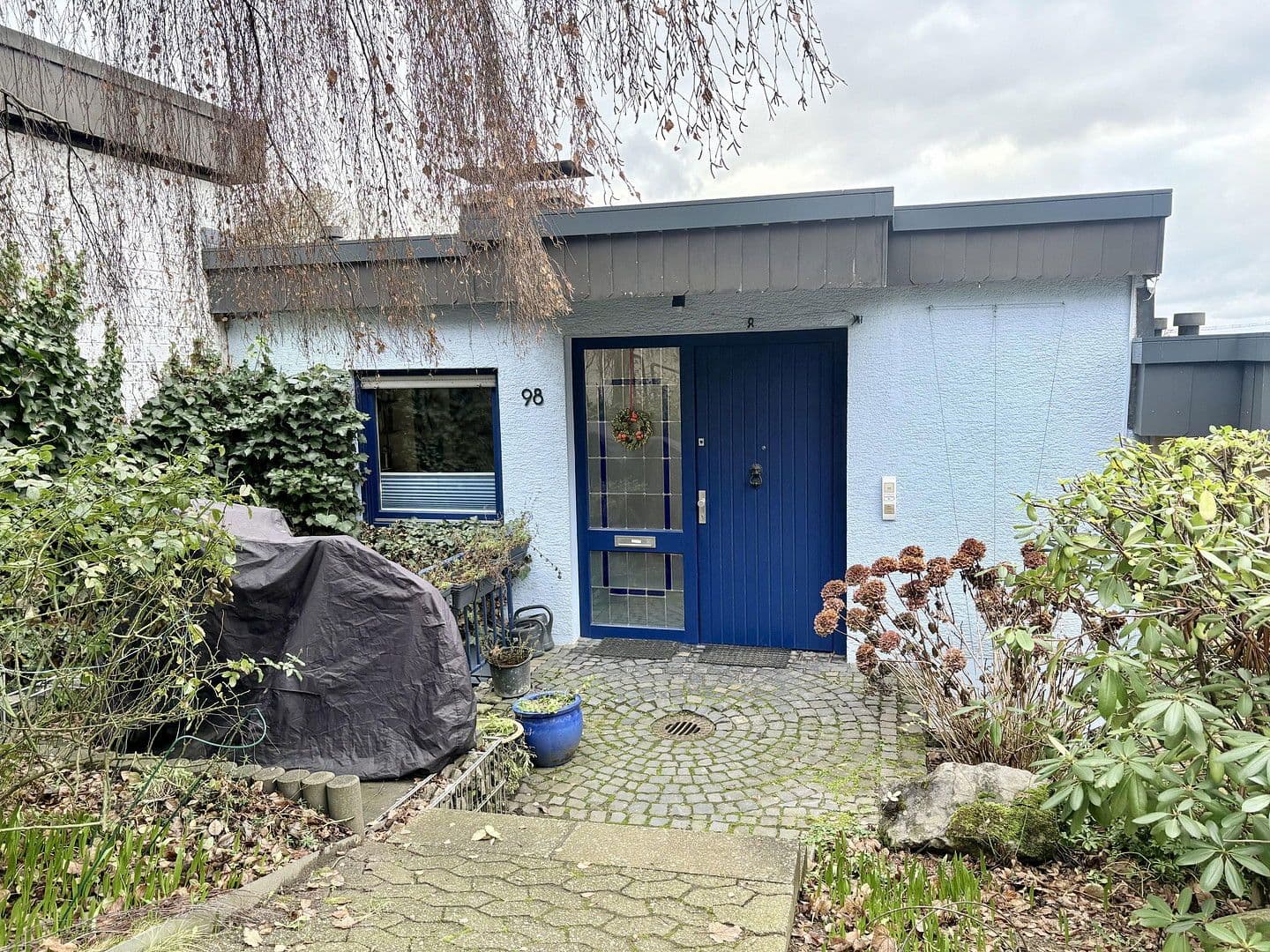 Predaj domu 115 m², pozemek 185 m², Jägerhofstraße, Wuppertal, Severné Porýnie - Westfálsko Predaj domu 115 m², pozemek 185 m², Jägerhofstraße, Wuppertal, Severné Porýnie - Westfálsko