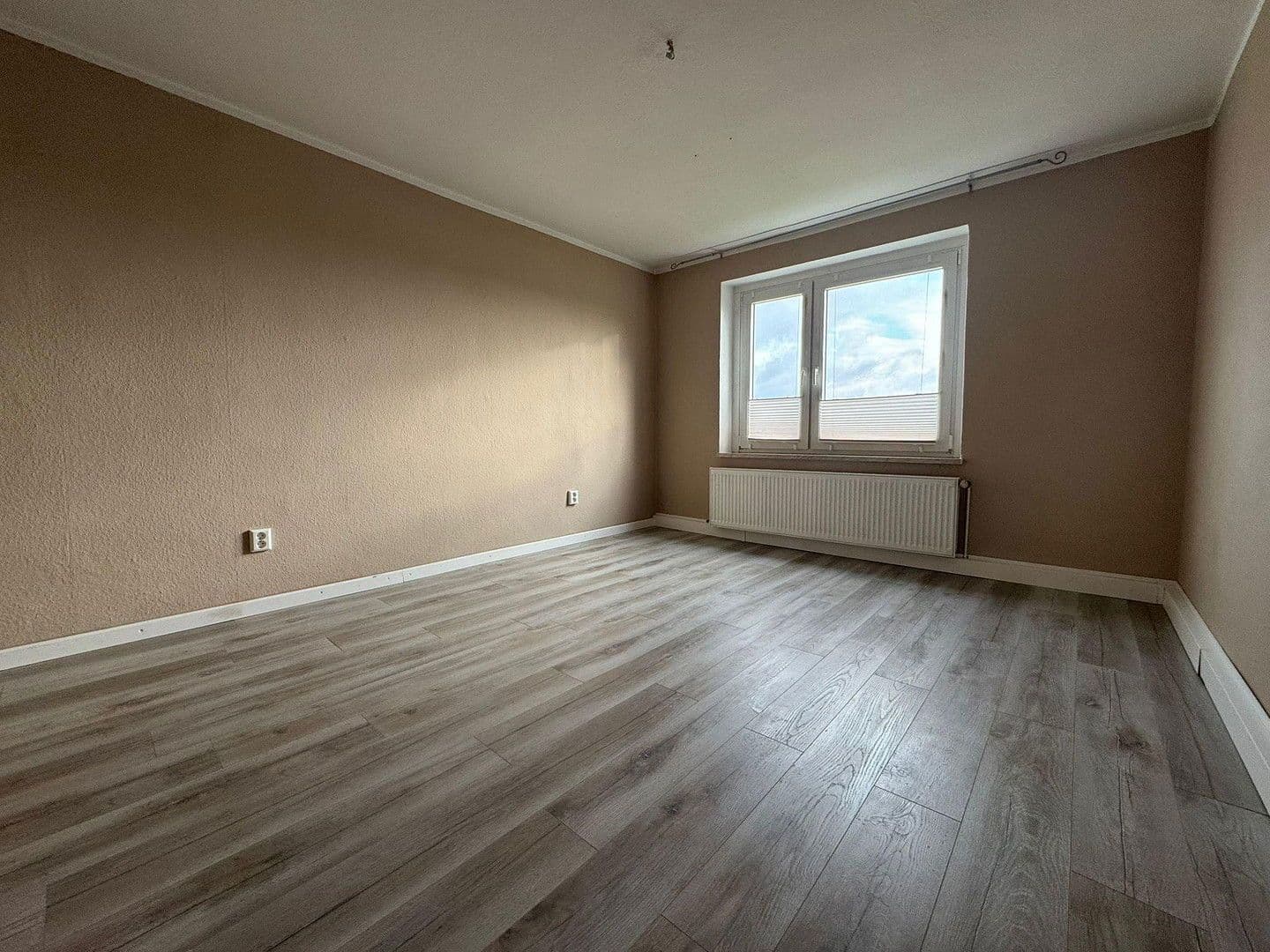 Predaj bytu 3-izbový 60 m², Ribnitz-Damgarten, Meklenbursko-Predpomoransko Predaj bytu 3-izbový 60 m², Ribnitz-Damgarten, Meklenbursko-Predpomoransko